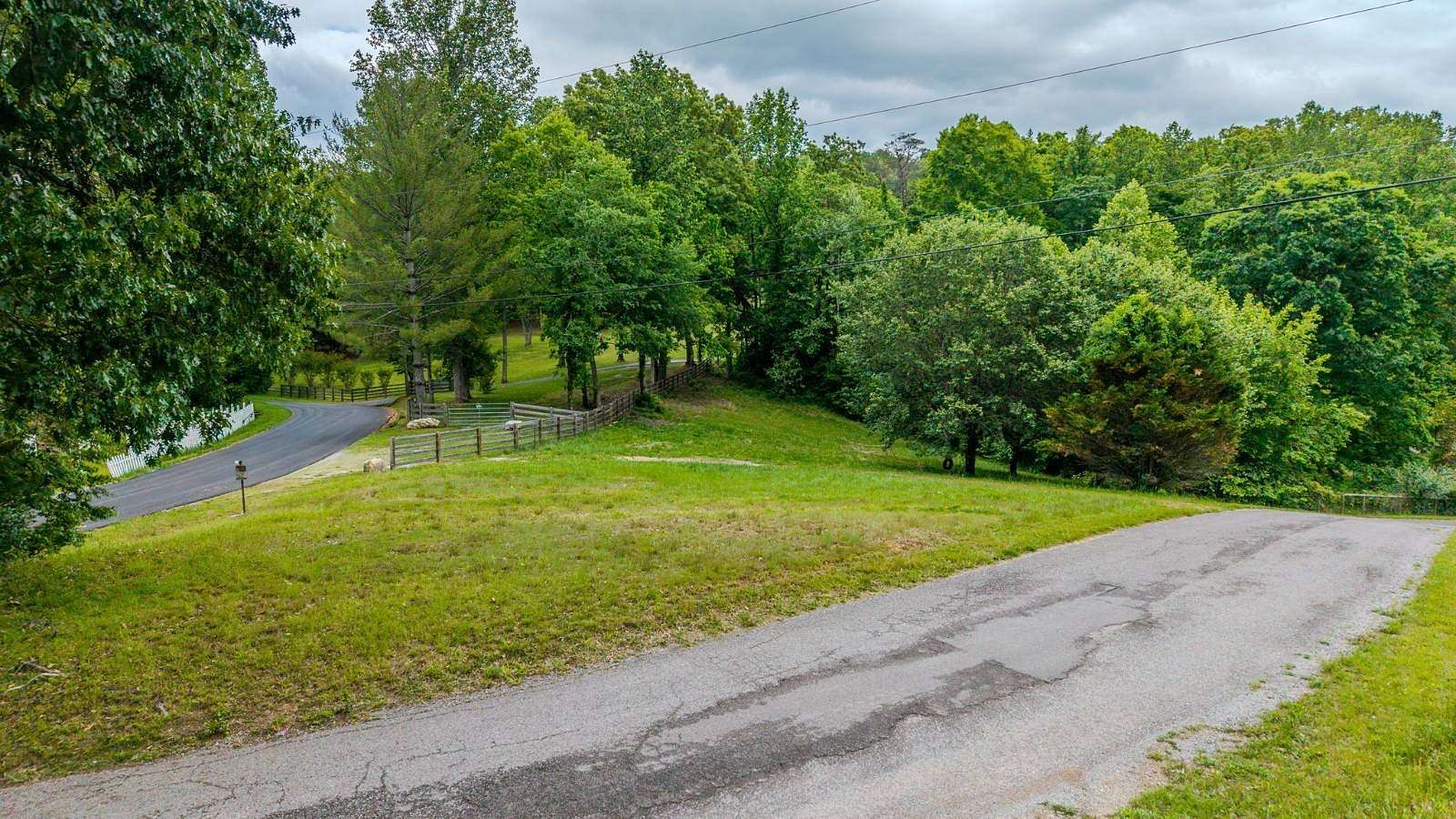 0.78 Acres of Residential Land for Sale in Maynardville, Tennessee