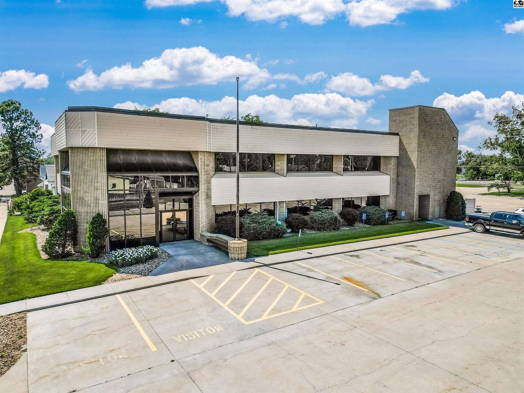 3 Acres of Mixed-Use Land for Sale in Hutchinson, Kansas