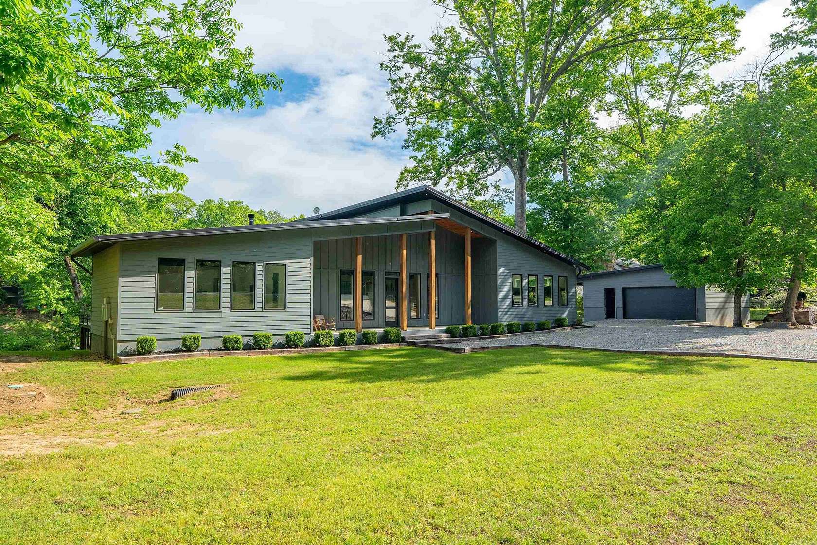 1.84 Acres of Land with Home for Sale in Heber Springs, Arkansas