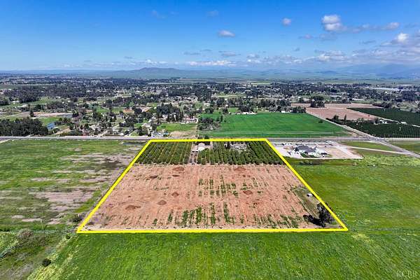 23.7 Acres of Land for Sale in Clovis, California