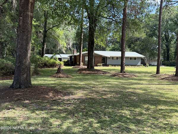 3.35 Acres of Land with Home for Sale in Sanderson, Florida