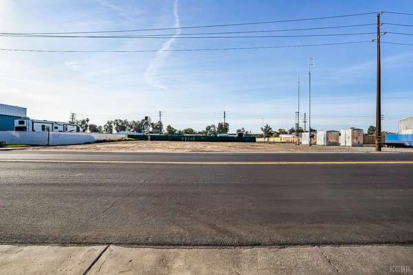 0.26 Acres of Mixed-Use Land for Sale in Hanford, California