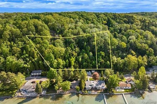 1.5 Acres of Residential Land for Sale in Lake Township, Michigan