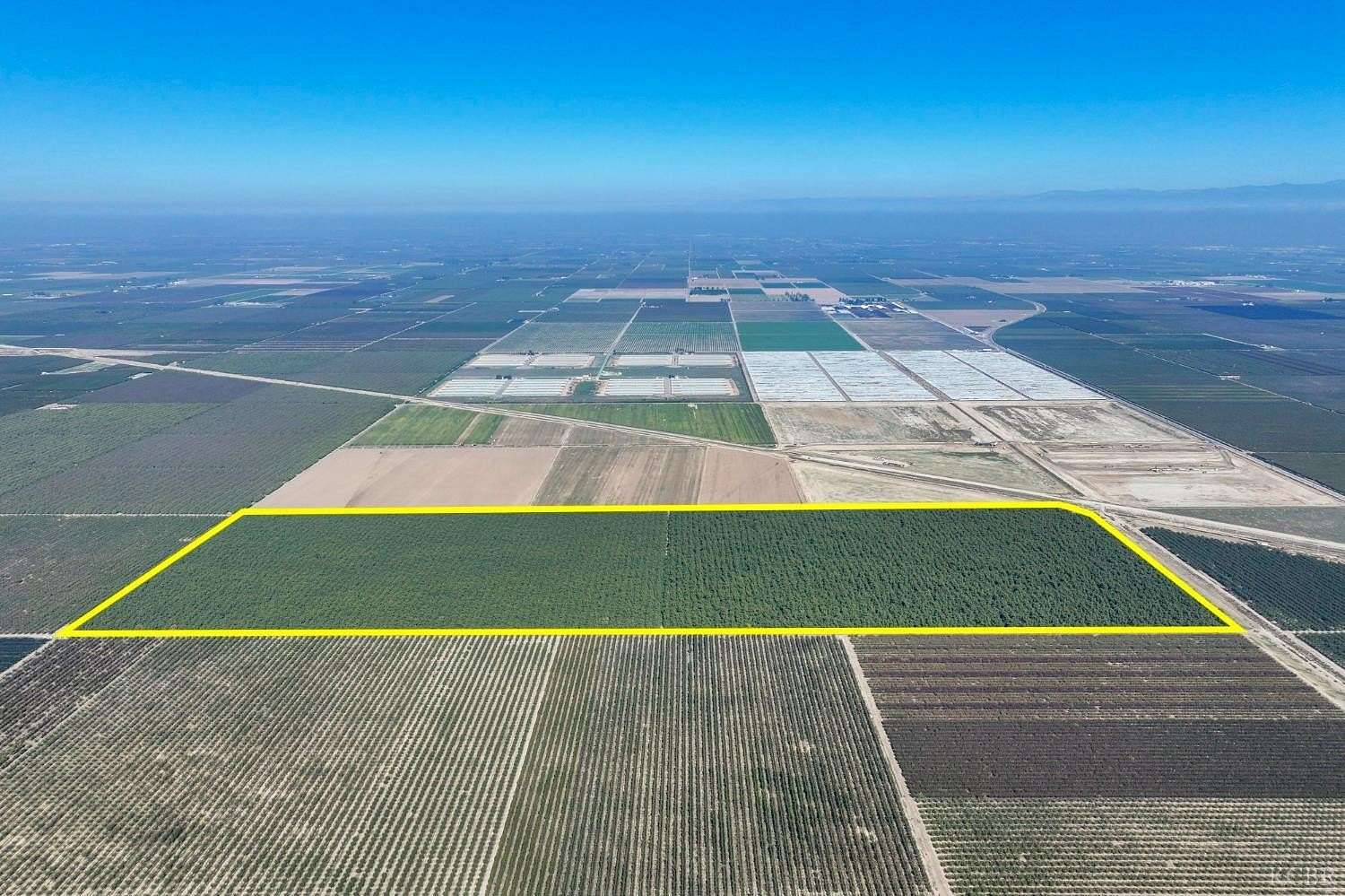 126 Acres of Agricultural Land for Sale in Laton, California