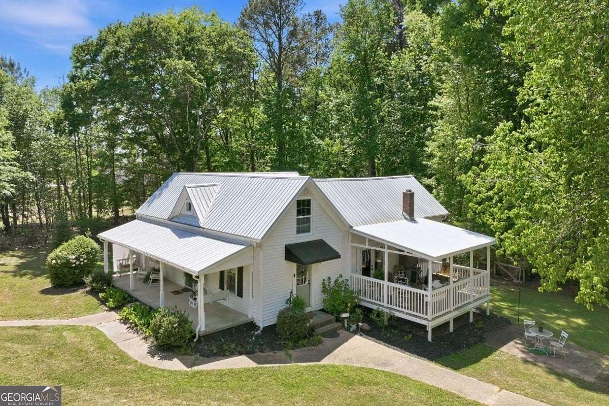 11.1 Acres of Land with Home for Sale in Watkinsville, Georgia