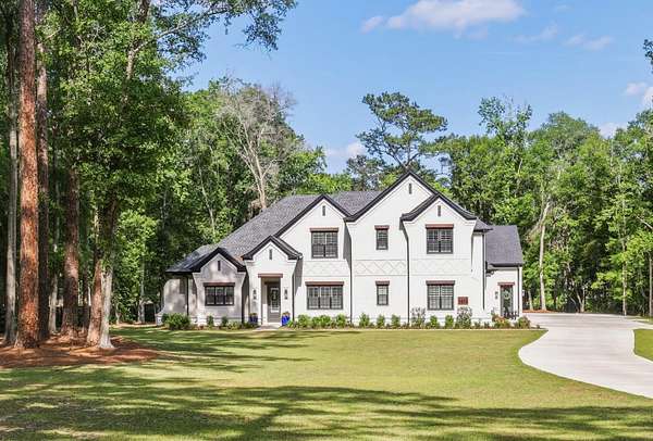 2.14 Acres of Land with Home for Sale in Tallahassee, Florida