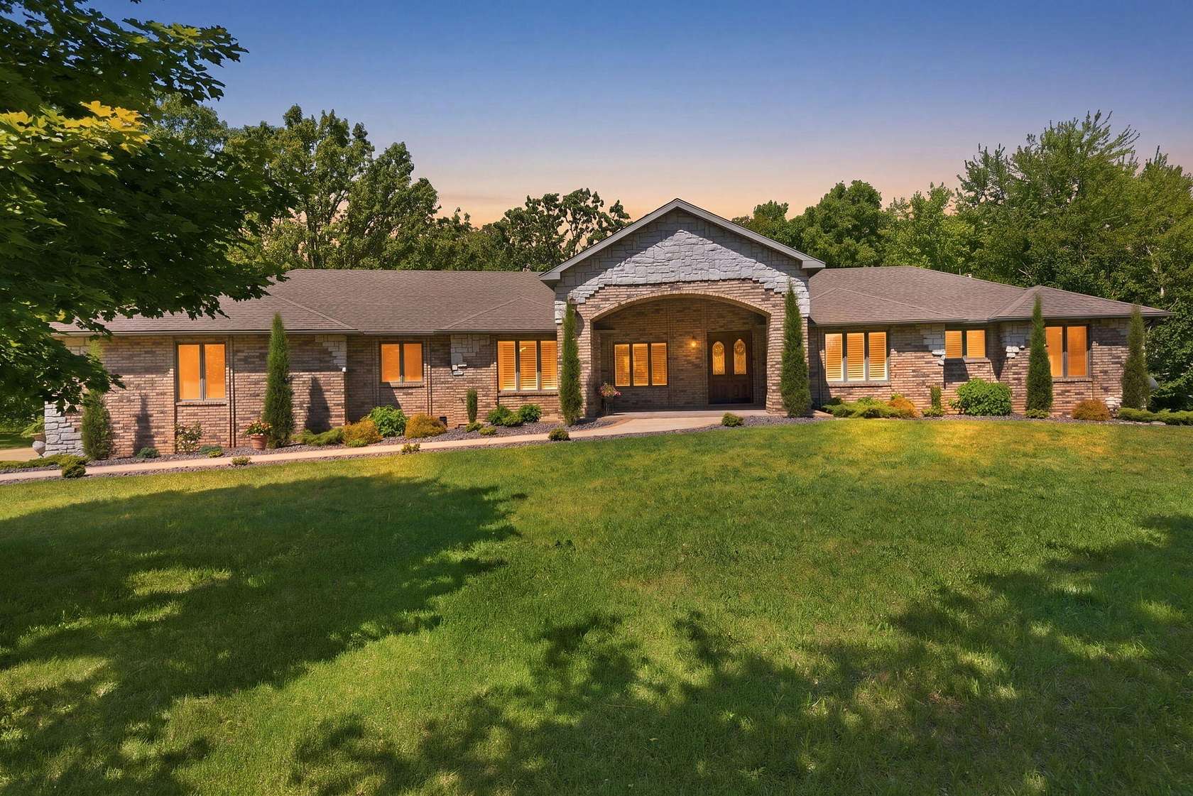 16 Acres of Land with Home for Sale in Mountain Grove, Missouri