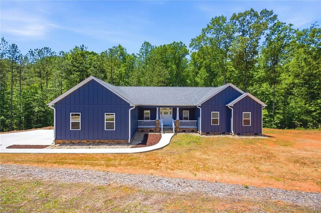2.18 Acres of Land with Home for Sale in West Union, South Carolina