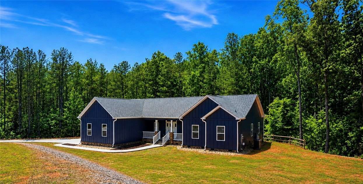 2.18 Acres of Land with Home for Sale in West Union, South Carolina