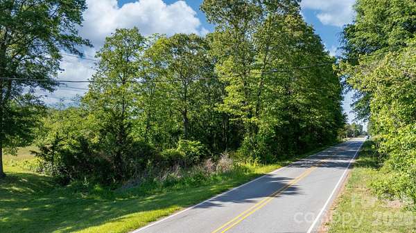 4 Acres of Residential Land for Sale in Conover, North Carolina