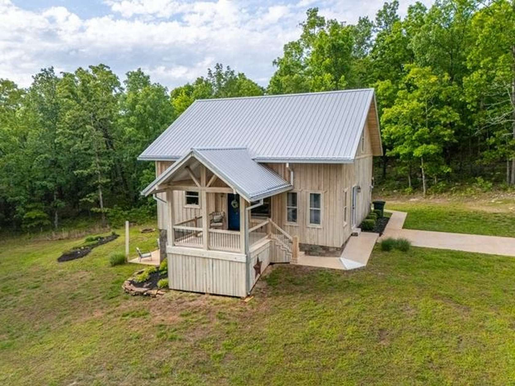 8.78 Acres of Land with Home for Sale in Harrison, Arkansas