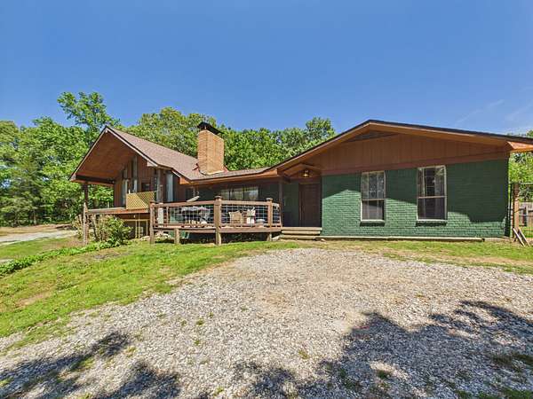 6.5 Acres of Land with Home for Sale in Cave City, Arkansas