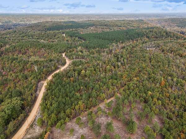 9 Acres of Residential Land for Sale in Shady Grove, Tennessee