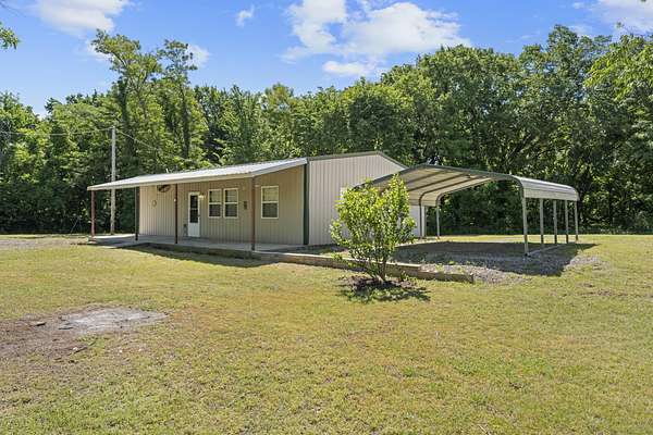 2 Acres of Land with Home for Sale in Vinita, Oklahoma