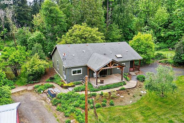 6.32 Acres of Land with Home for Sale in Scotts Mills, Oregon