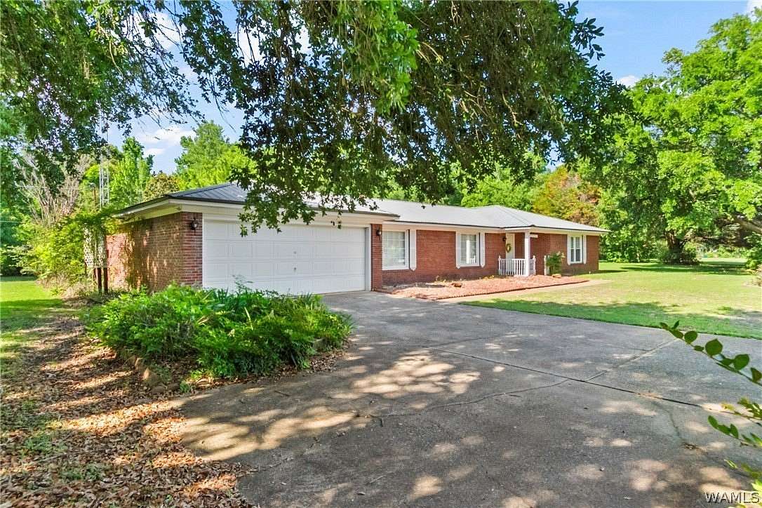3 Acres of Land with Home for Sale in Moundville, Alabama