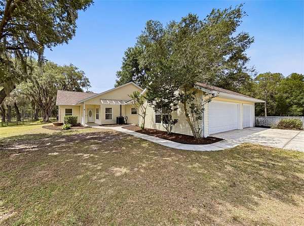 5 Acres of Land with Home for Sale in Brooksville, Florida