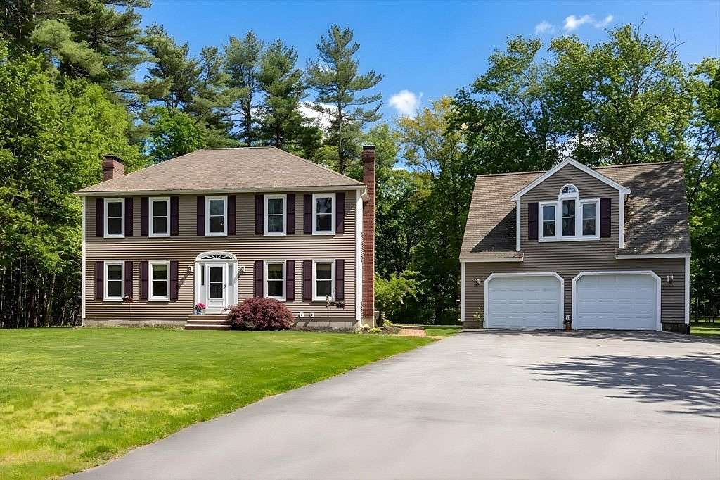 5.18 Acres of Land with Home for Sale in Freetown Town, Massachusetts