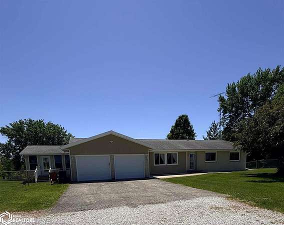 4 Acres of Land with Home for Sale in Donnellson, Iowa