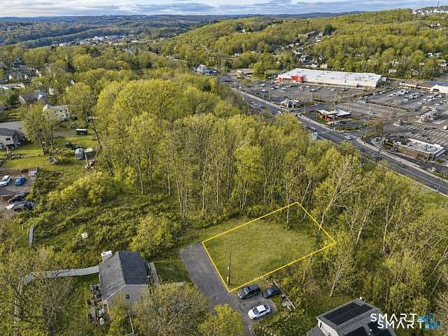 0.14 Acres of Residential Land for Sale in Waterbury, Connecticut