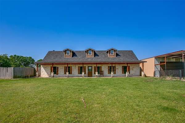 1.5 Acres of Land with Home for Sale in Kaufman, Texas