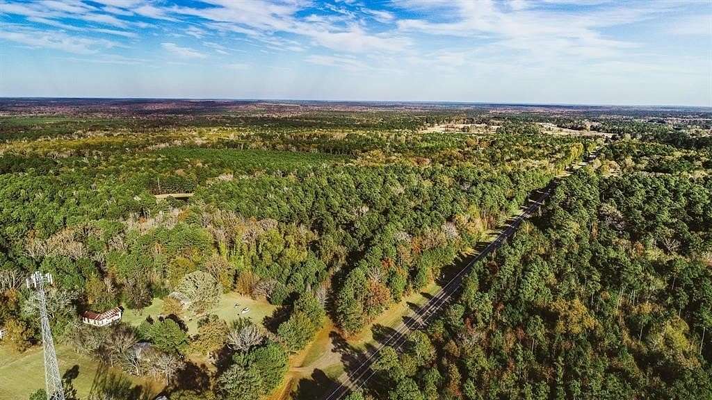 5 Acres of Land for Sale in Jefferson, Texas