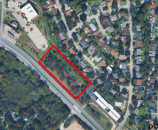 2.5 Acres of Mixed-Use Land for Sale in Fort Worth, Texas