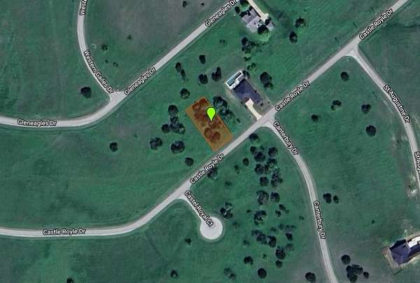 0.33 Acres of Residential Land for Sale in Cleburne, Texas