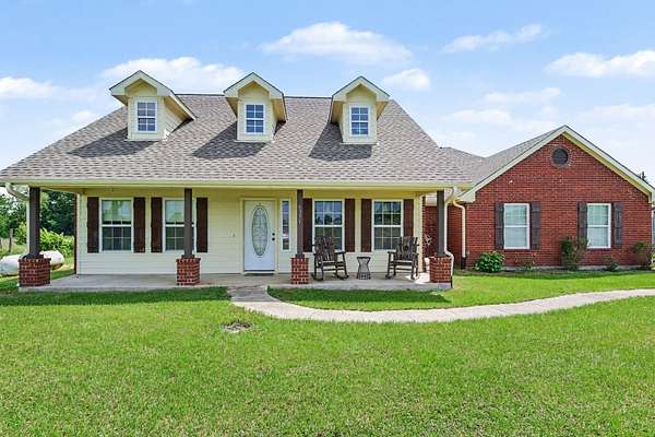 5.46 Acres of Land with Home for Sale in Royse City, Texas