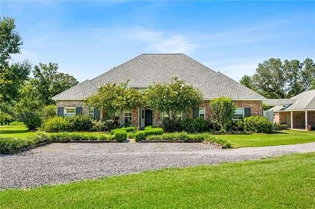 1.5 Acres of Land with Home for Sale in Bush, Louisiana