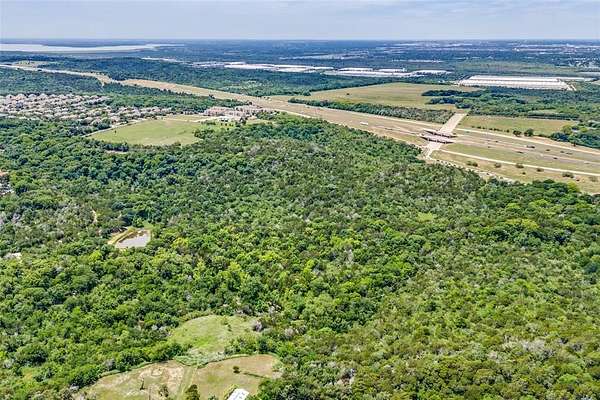 12.5 Acres of Commercial Land for Sale in Dallas, Texas
