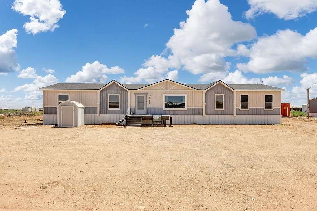 1.6 Acres of Land with Home for Sale in Midland, Texas
