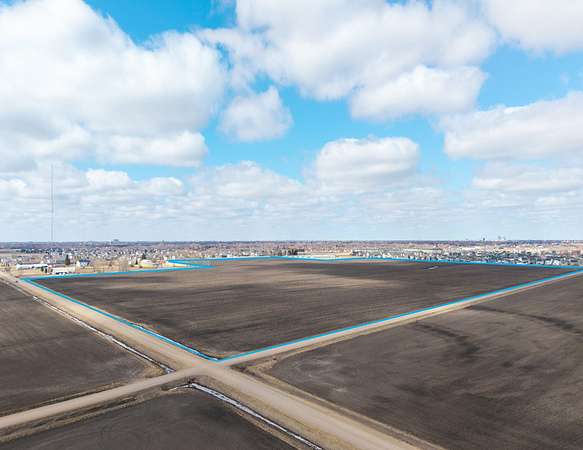 127 Acres of Agricultural Land for Sale in Moorhead, Minnesota