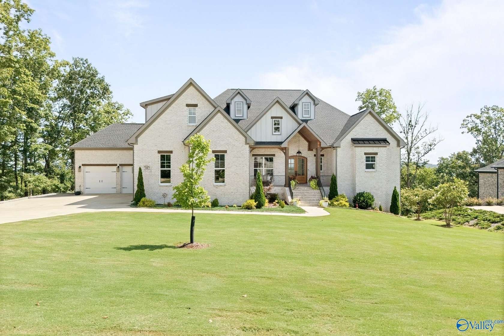 6.79 Acres of Land with Home for Sale in Owens Cross Roads, Alabama