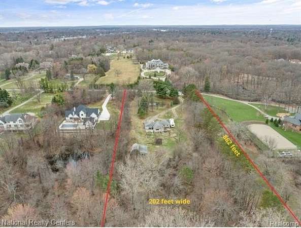 Residential Land for Sale in West Bloomfield, Michigan