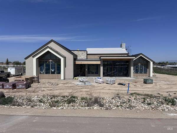 1.7 Acres of Land with Home for Sale in Caldwell, Idaho