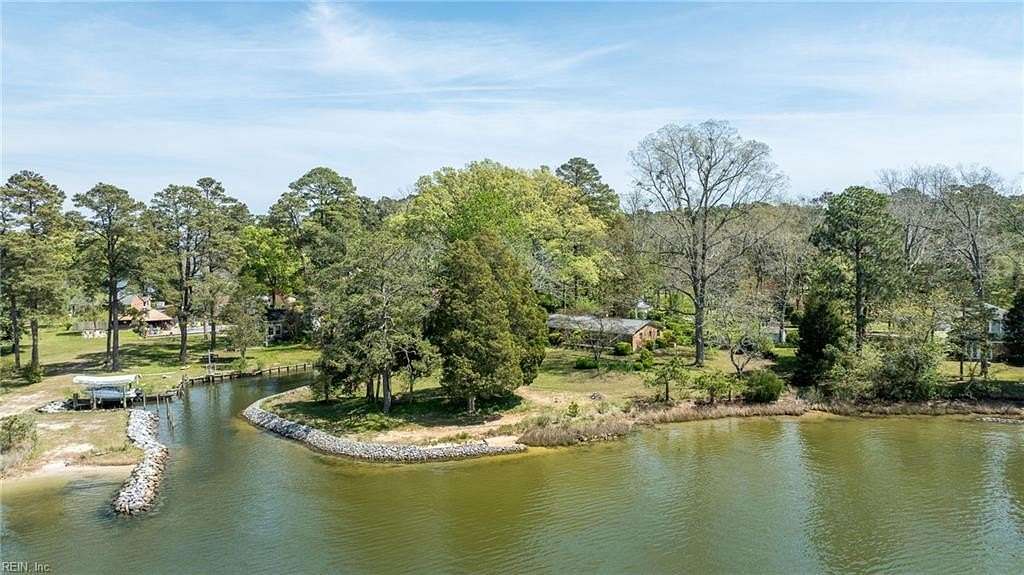 7.14 Acres of Improved Mixed-Use Land for Sale in Gloucester, Virginia