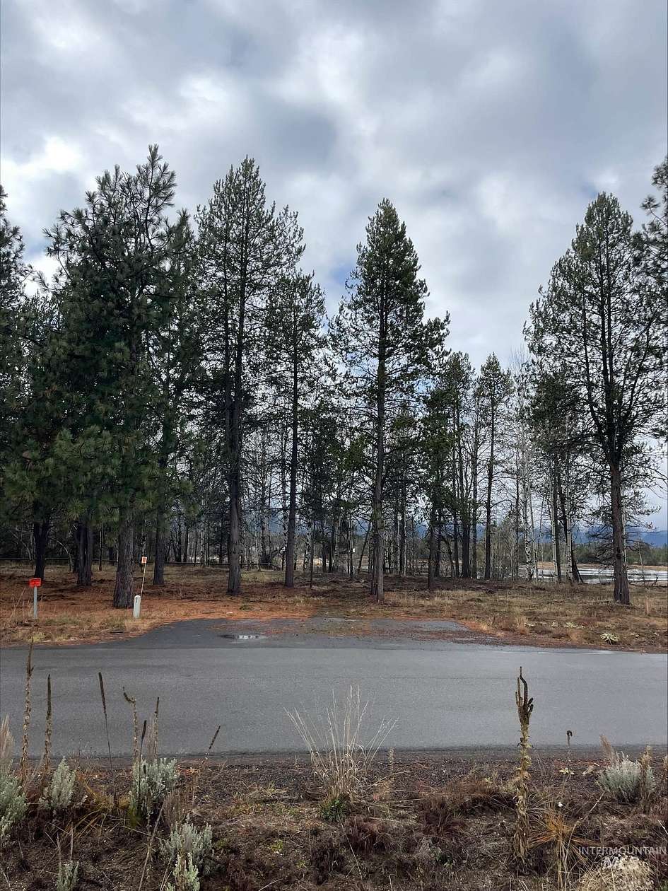 0.34 Acres of Residential Land for Sale in Donnelly, Idaho