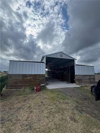 4.48 Acres of Land with Home for Sale in Mercedes, Texas