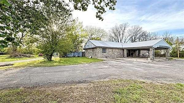 2 Acres of Land with Home for Sale in Tahlequah, Oklahoma
