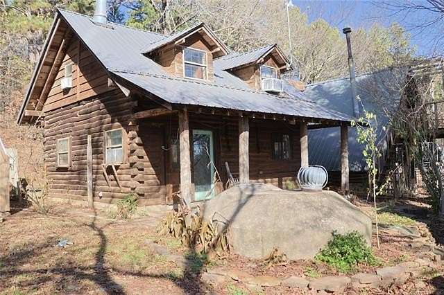 25 Acres of Land with Home for Sale in Red Oak, Oklahoma