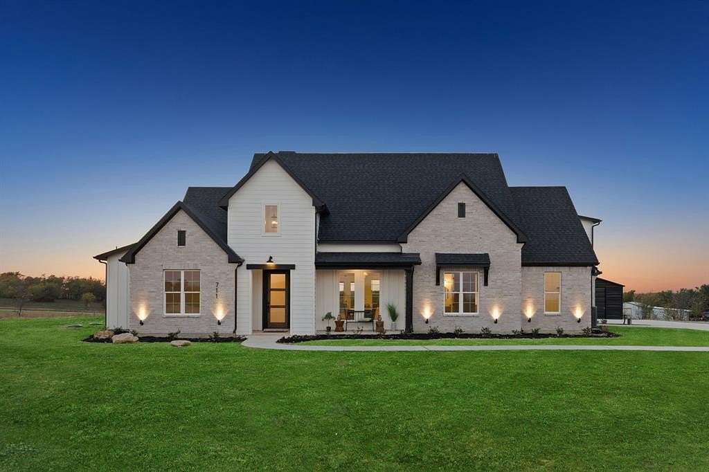 2 Acres of Land with Home for Sale in Justin, Texas