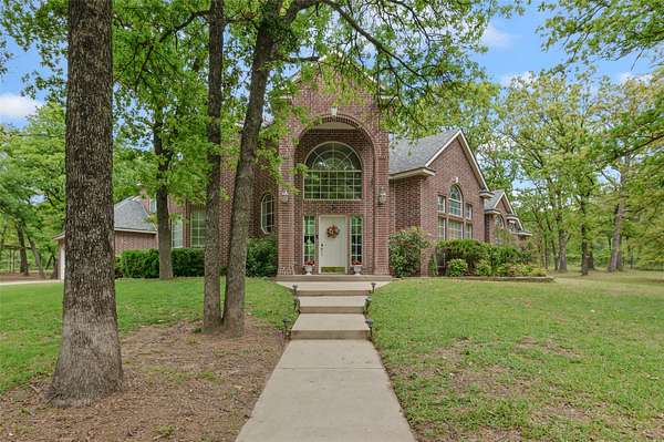 4.25 Acres of Land with Home for Sale in Argyle, Texas