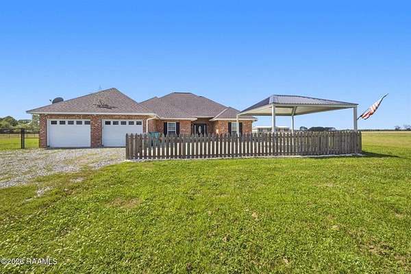 2 Acres of Land with Home for Sale in Arnaudville, Louisiana