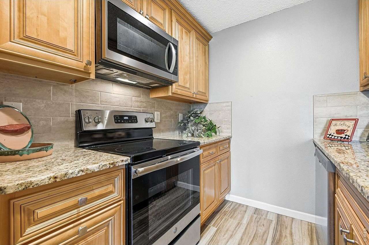 1 Acre of Land with Home for Sale in Boulder, Colorado