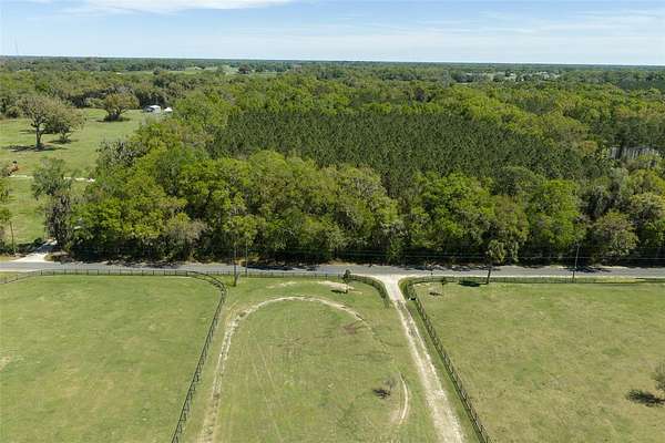 16 Acres of Land for Sale in Ocala, Florida