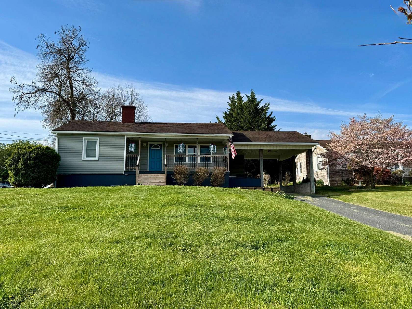 1.53 Acres of Land with Home for Sale in Staunton, Virginia