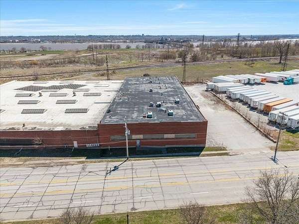1.24 Acres of Commercial Land for Sale in Davenport, Iowa