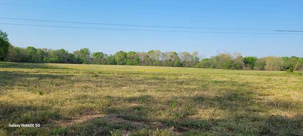 5 Acres of Residential Land for Sale in Shelbyville, Tennessee