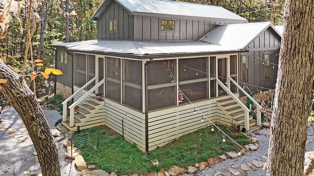 10 Acres of Recreational Land with Home for Sale in Monteagle, Tennessee